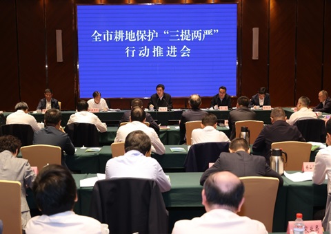 无锡开展耕地；ぁ叭崃窖稀毙卸 打造墟落振兴新引擎